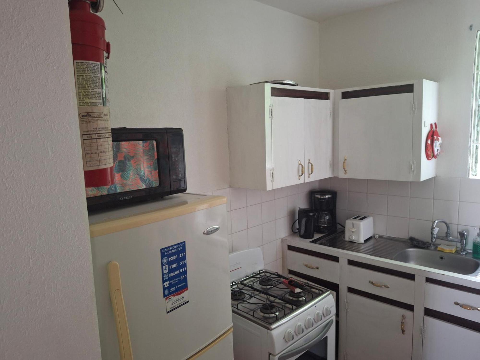Ocean View Apartments Бриджтаун Стая снимка